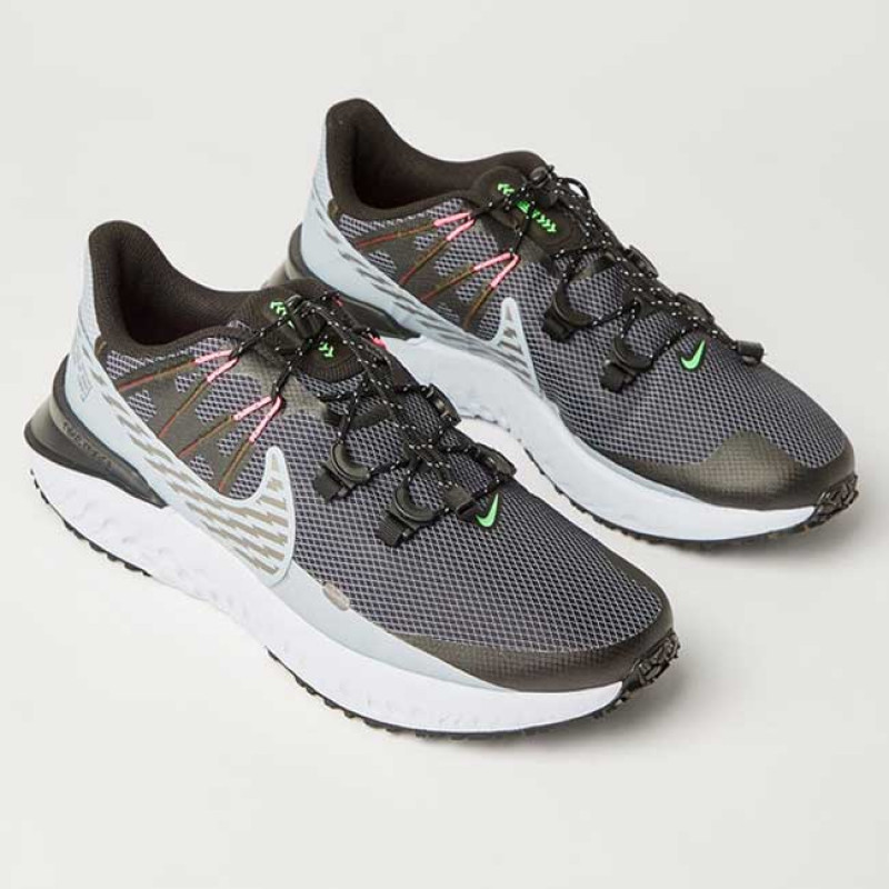 Nike Legend React Shield Running Shoes Black/Mtlc Dk Grey