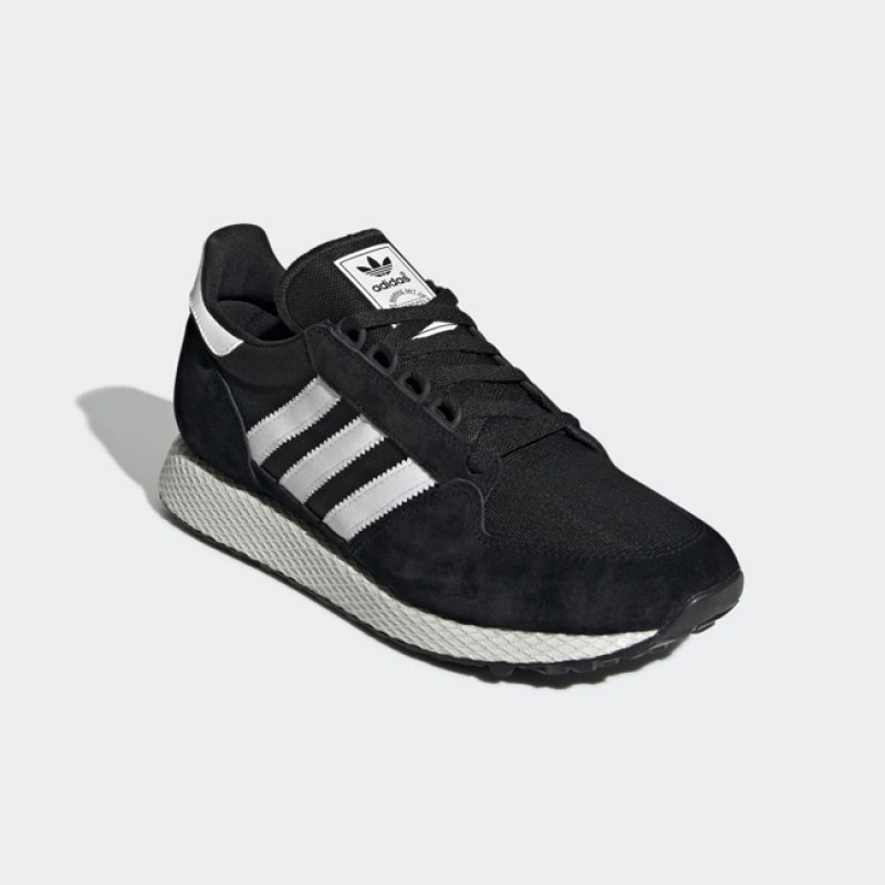 ee5834 adidas