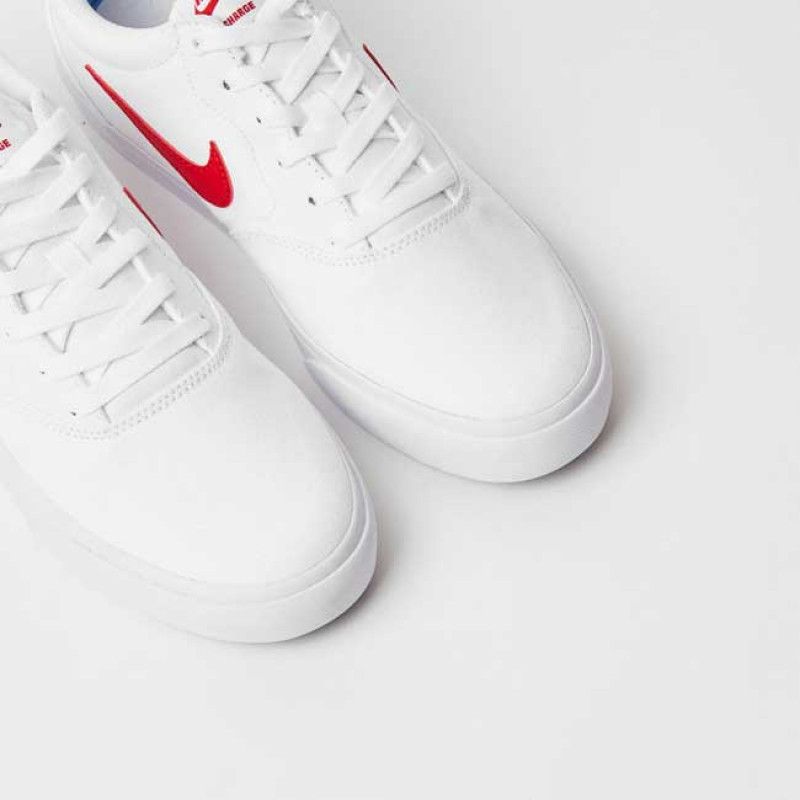 nike charge white red