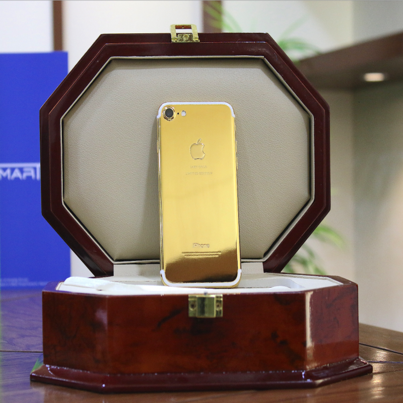 iPhone 8 Gold 64 GB UQ mobileAmazon.com: Apple iPhone 8 64GB 